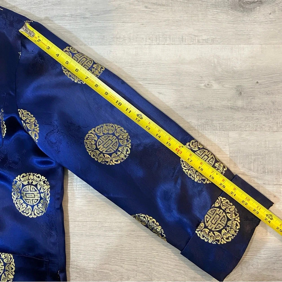 Vintage Asian Smoking Jacket Embroidered Dragon 🐉 - Picture 9 of 16